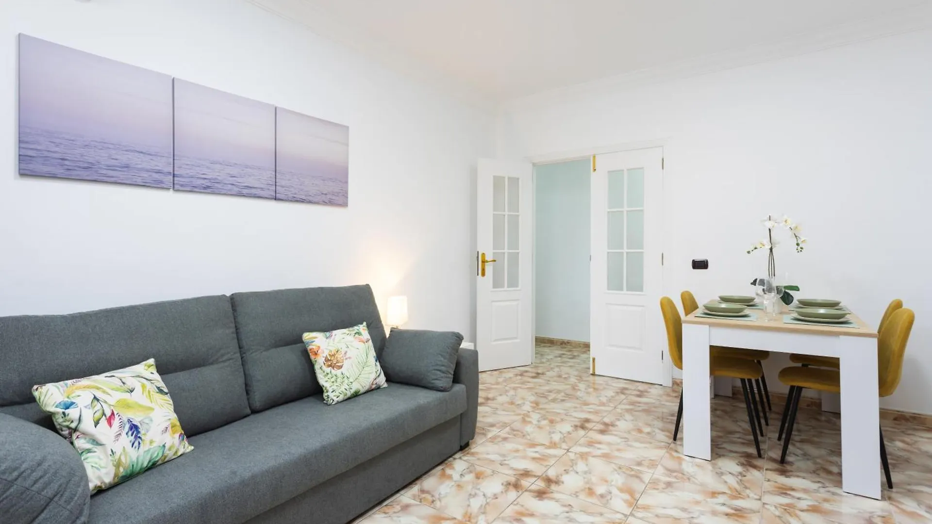 Vivienda Vacacional El Pijaral contacts